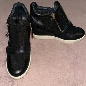 Harson Navy Cute Hidden Wedge Sneaker Size 5.5